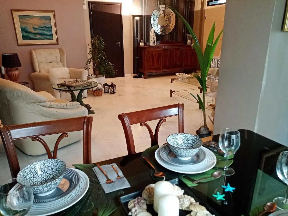 Вилла Maisonette With Garden Переа Греция